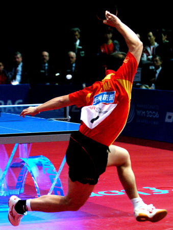 丹麦队力克马来西亚队,马琳统治全场 丹麦队力克马来西亚队,马琳统治全场