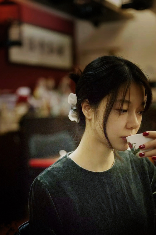 钢铁之翼，守护神诞生，老鹰以窒息式防守锁死雄鹿，爱德华兹在年度焦点之战完美接管