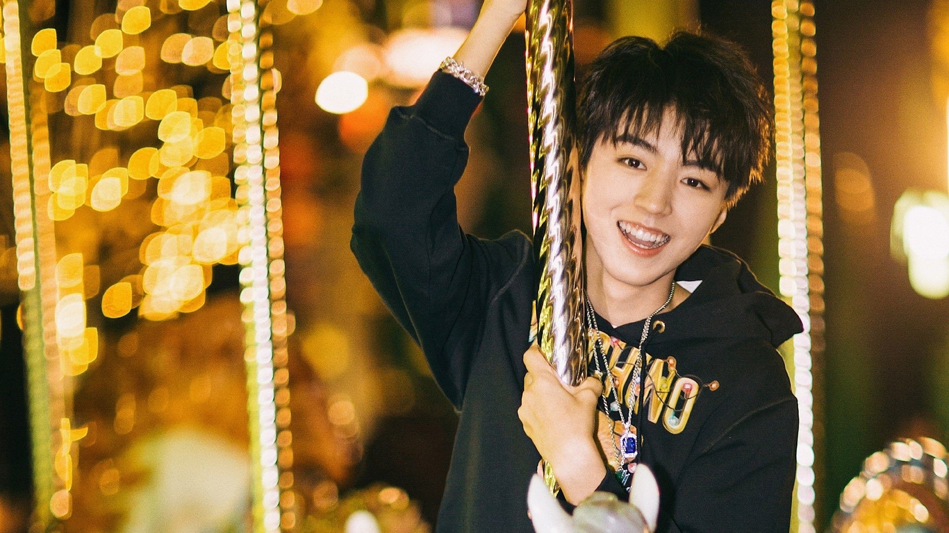 圣保罗降临!末节19分+致命封盖,独行侠险胜活塞晋级