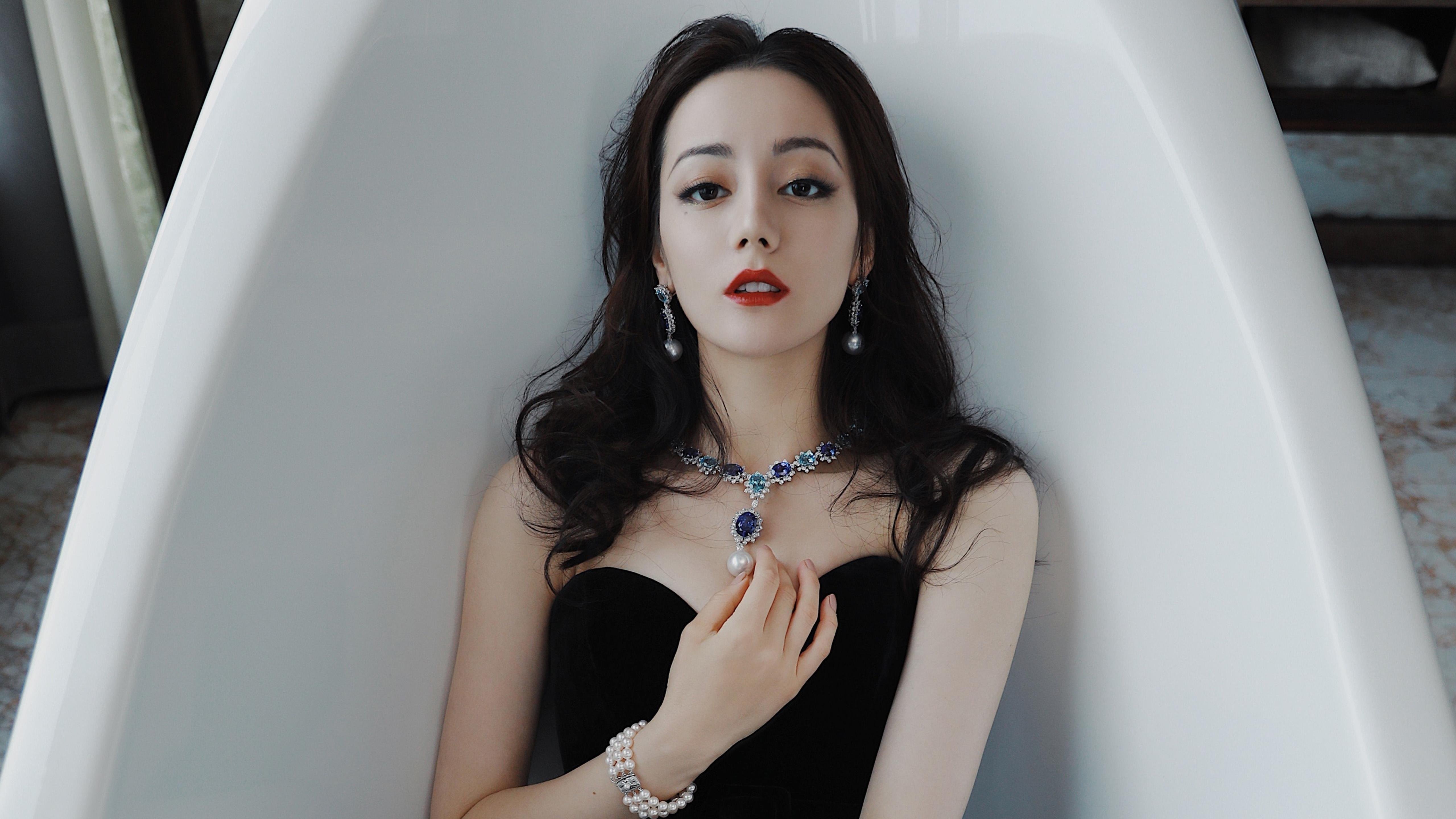 铁血雄心!欧冠之夜楚阿梅尼如磐石摧城,无声处听惊雷