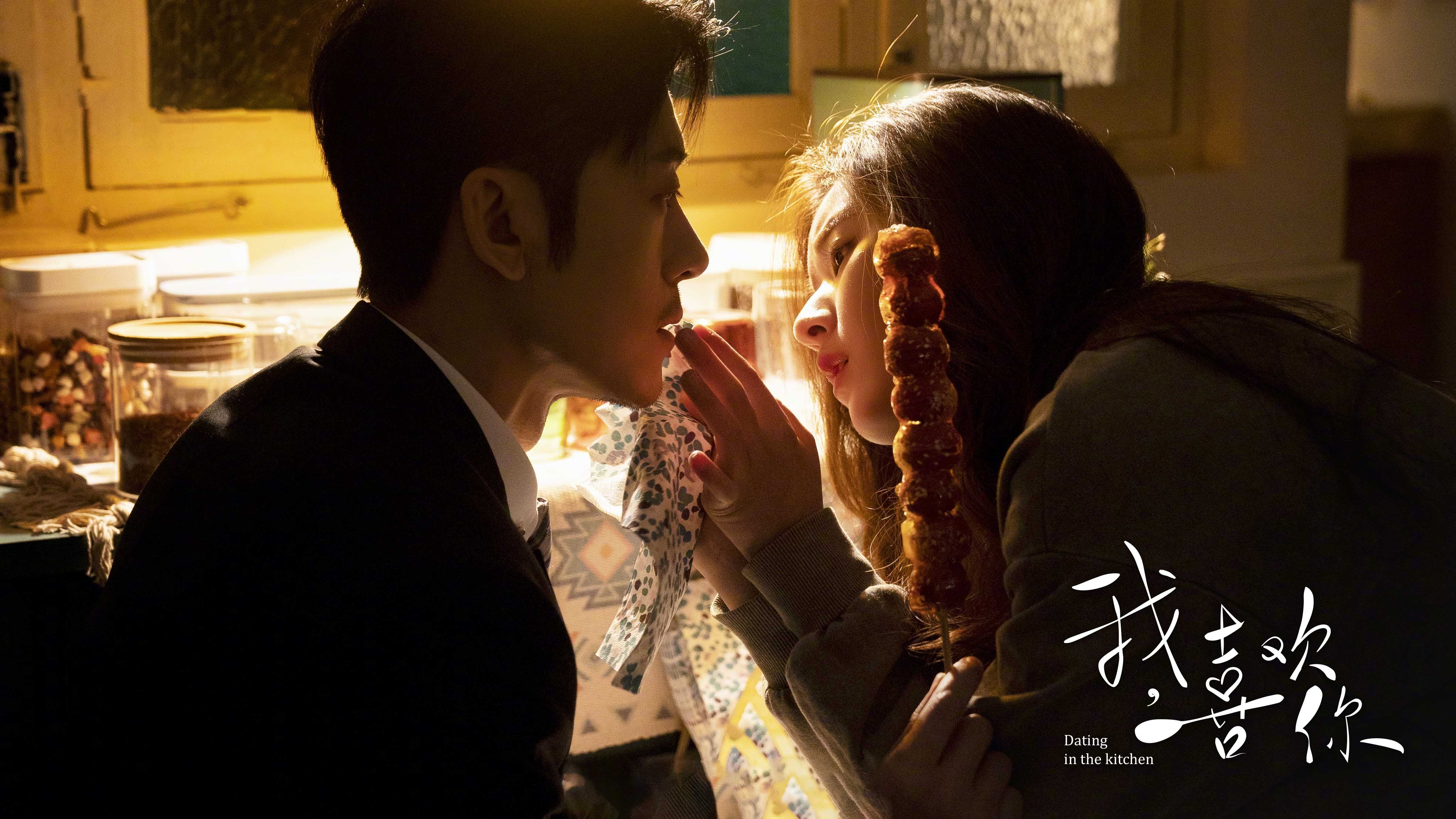 绿茵门神，执掌银箭，当库尔图瓦的指尖触控F1街道赛的脉搏