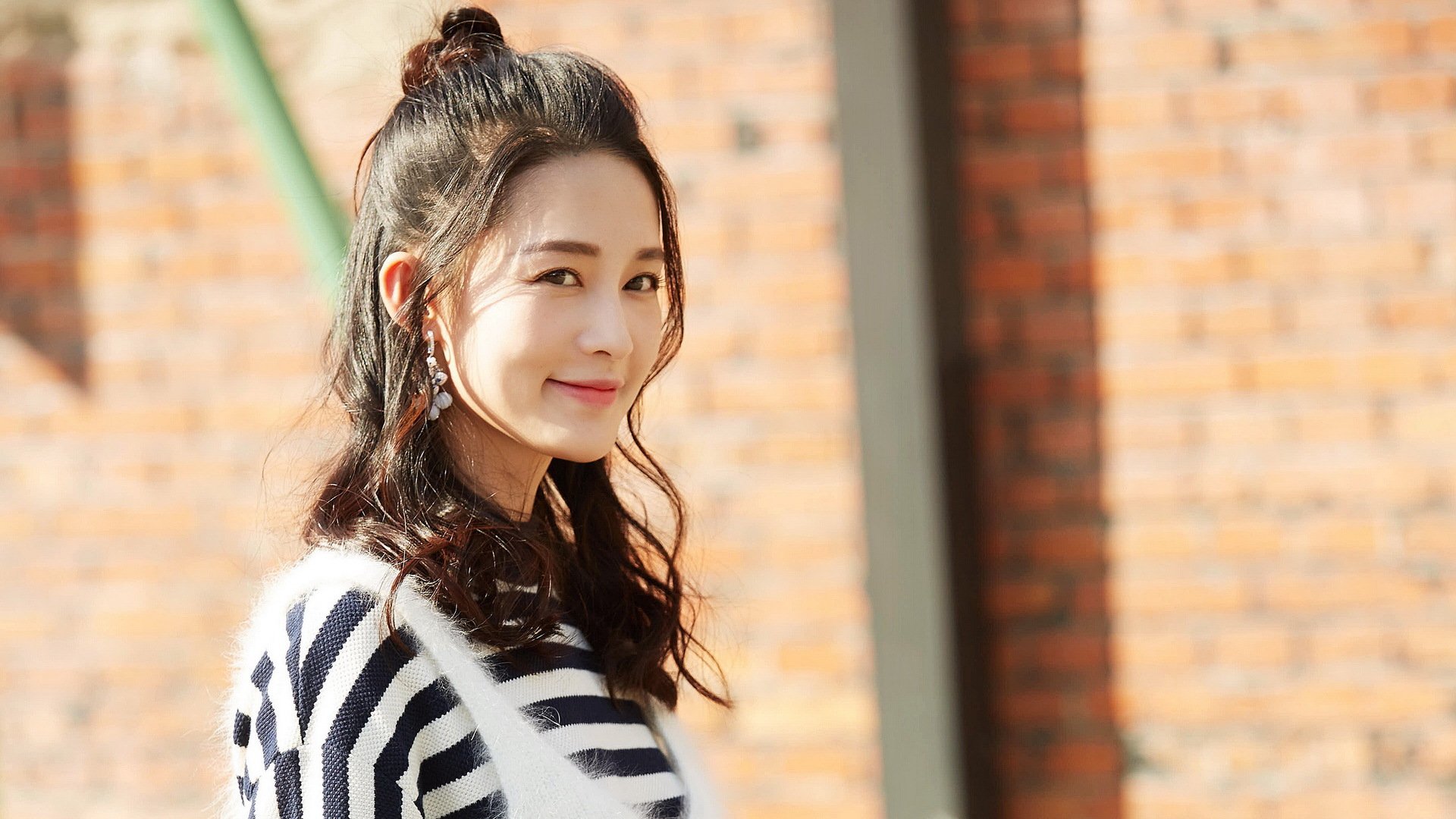 星际篮球叙事，当浙江稠州轻取爵士，东契奇于西决定义生死