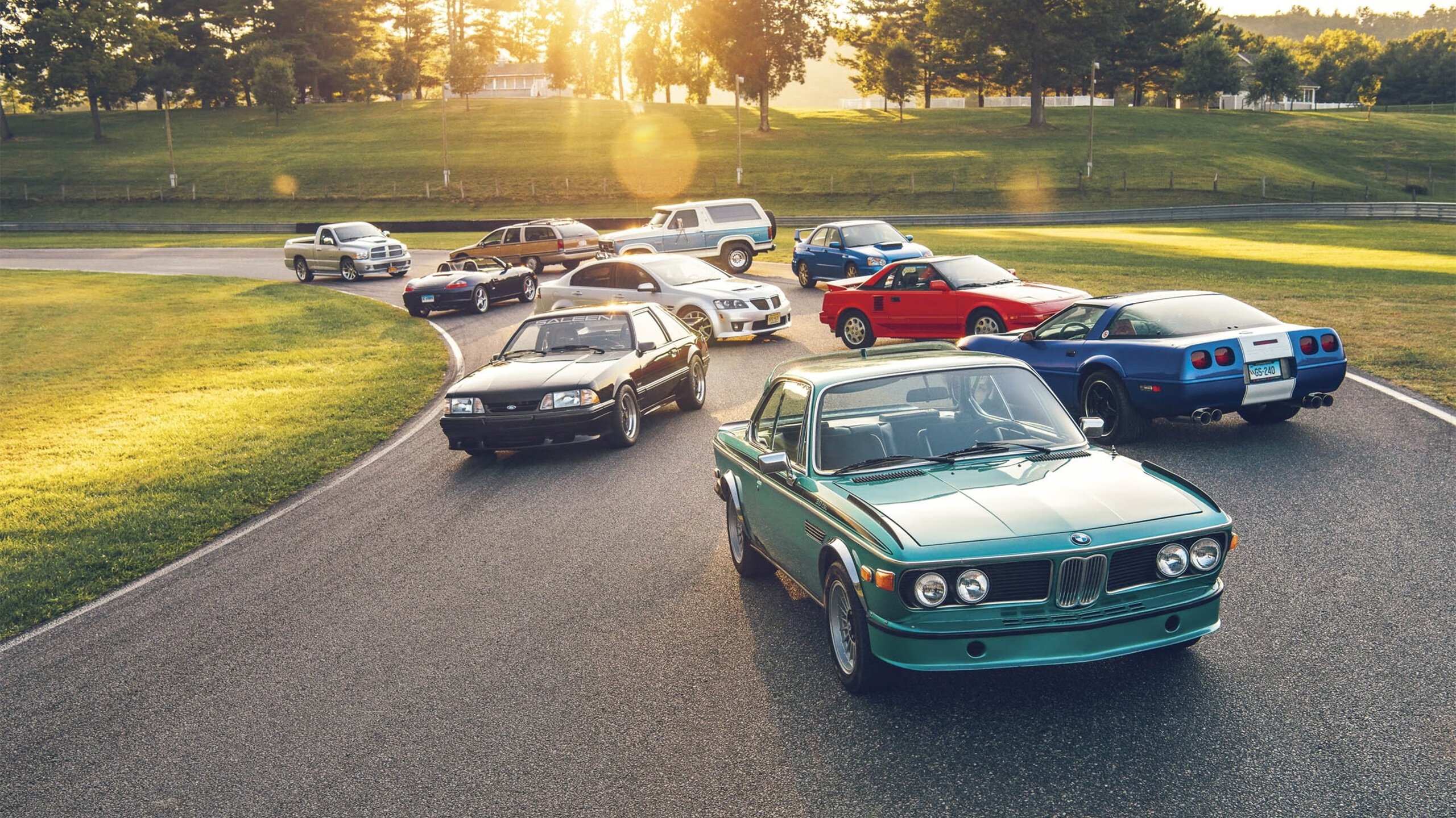 双线战争，F1赛道上的年度风云与NBA的战术博弈—当速度美学遇上团队智慧